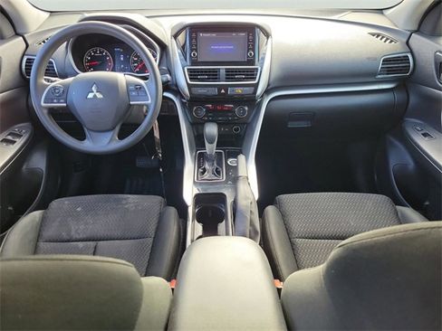Used 2020 Mitsubishi Eclipse Cross ES image 8