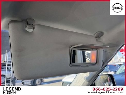 Used 2023 Nissan Armada SL image 32