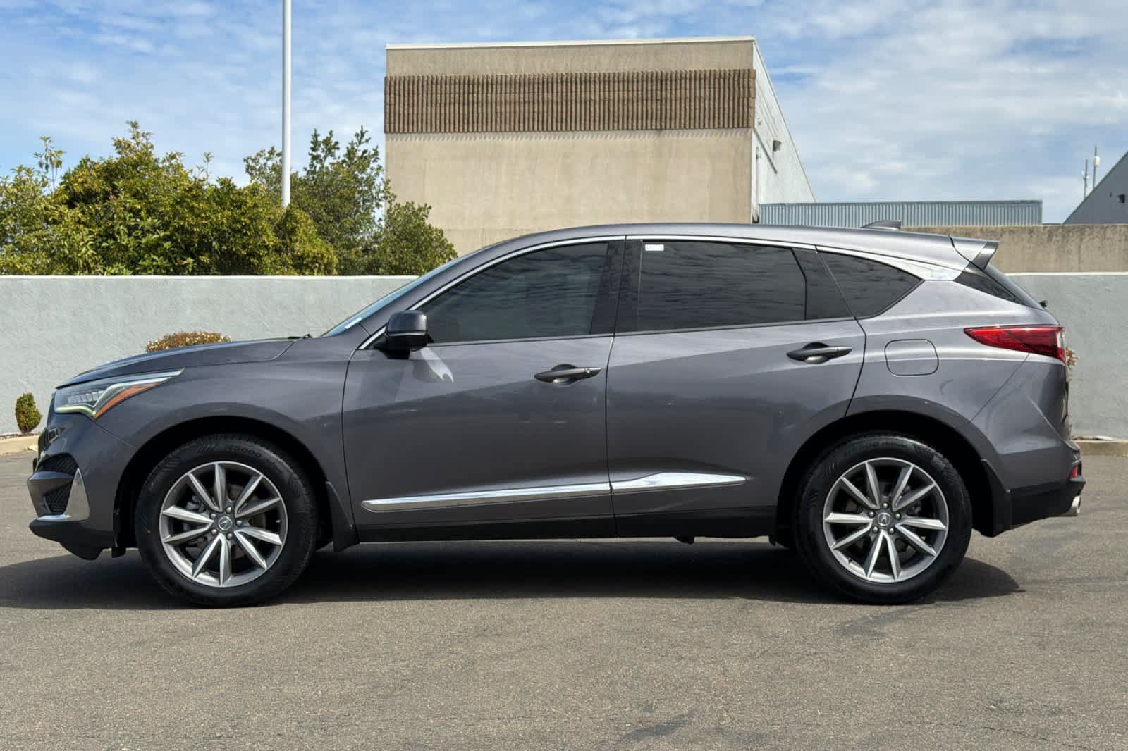Used 2019 Acura RDX w/ Technology Package AWD/4WD image 9
