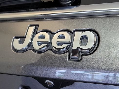 Used 2020 Jeep Compass Sport FWD image 8