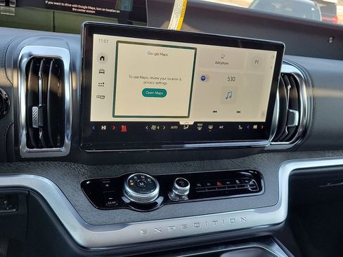 New 2026 Ford Expedition Tremor image 16