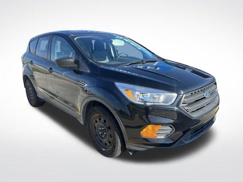 Used 2017 Ford Escape S FWD image 2