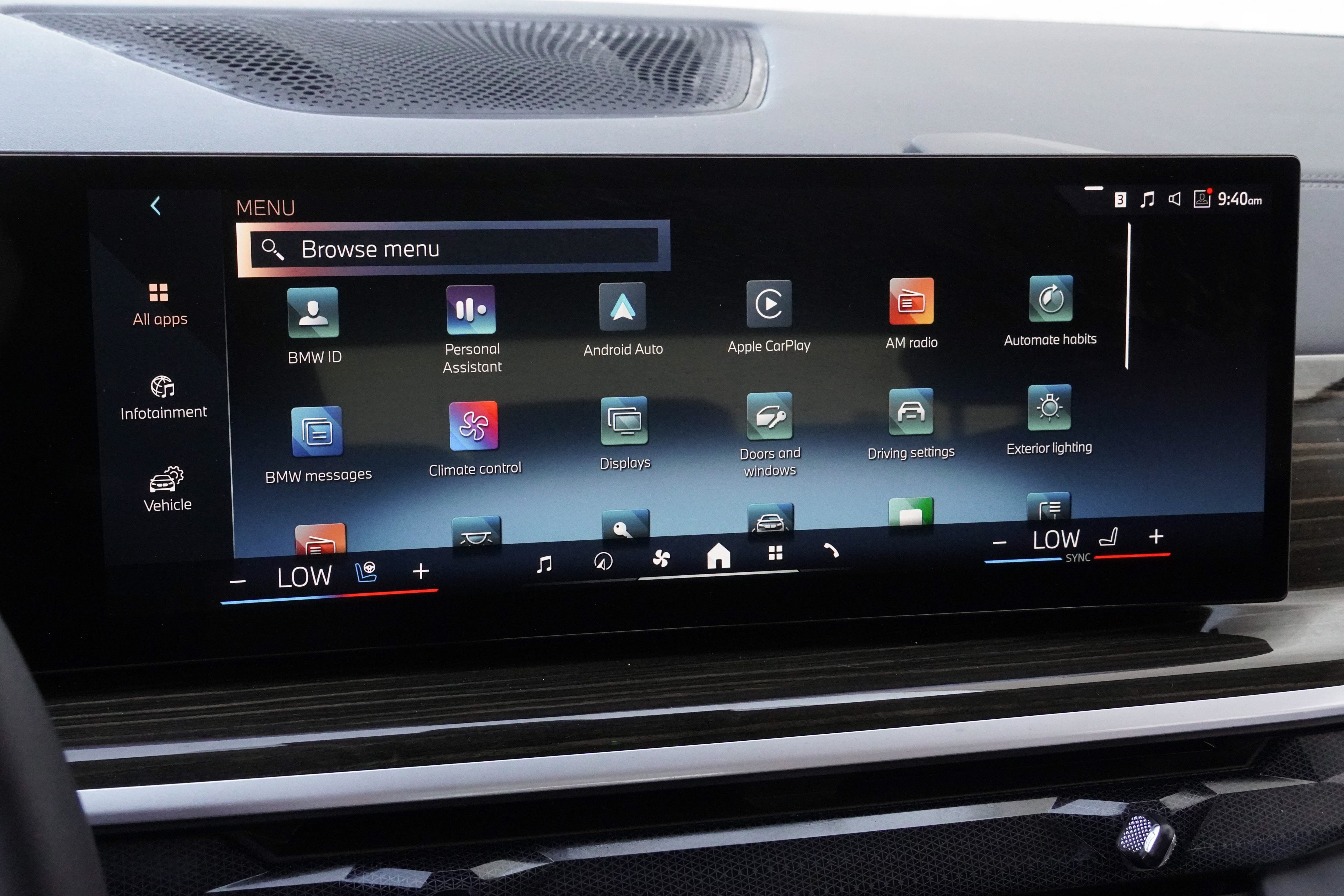 Certified 2024 BMW X7 xDrive40i w/ Premium Package AWD/4WD image 22
