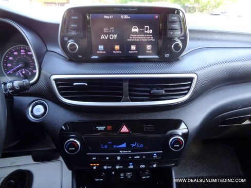 Used 2020 Hyundai Tucson Sport w/ Cargo Package AWD/4WD image 13