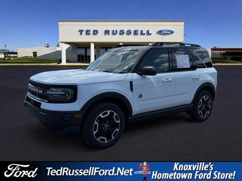 Certified 2024 Ford Bronco Sport Outer Banks w/ Tech Package AWD/4WD image 1