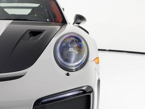 Used 2018 Porsche 911 GT2 RS image 58