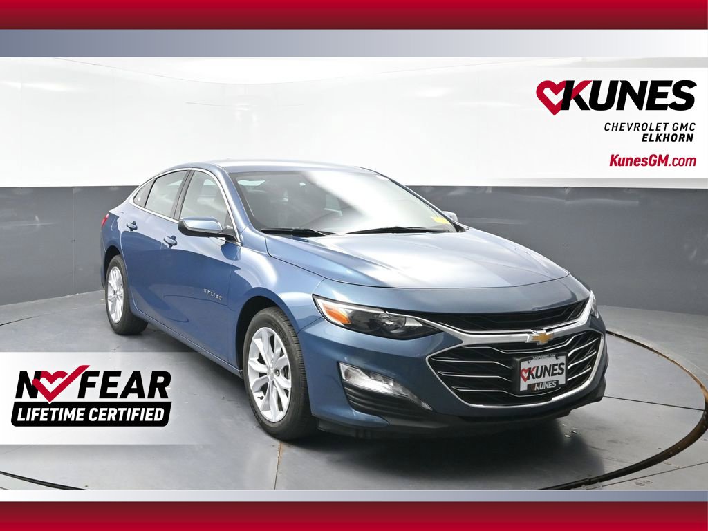 Used 2025 Chevrolet Malibu LT FWD image 1