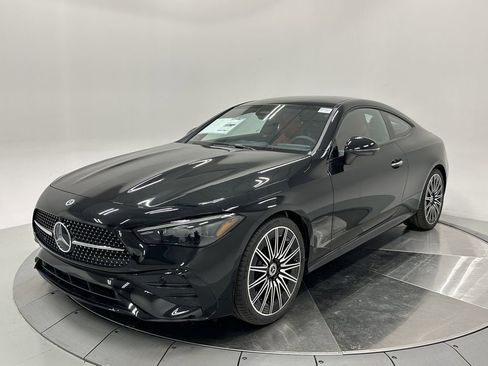 New 2026 Mercedes-Benz CLE 300 4MATIC Coupe image 3