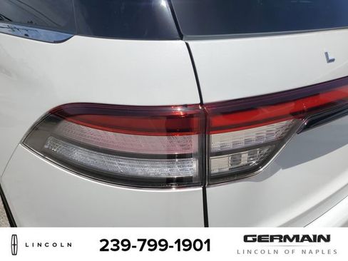 New 2025 Lincoln Aviator Premiere w/ Equipment Group 101A image 15