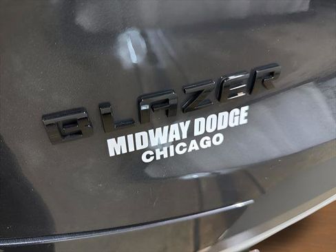Used 2021 Chevrolet Blazer LT w/ Midnight/Sport Edition FWD image 8