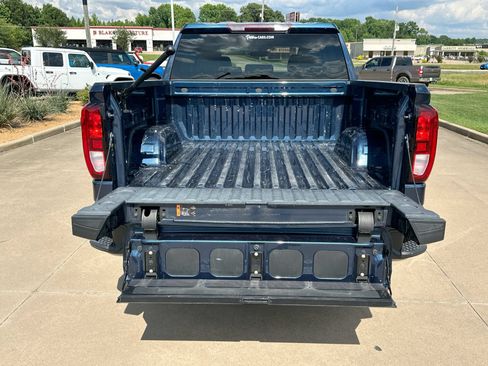Used 2021 GMC Sierra 1500 Elevation RWD image 22