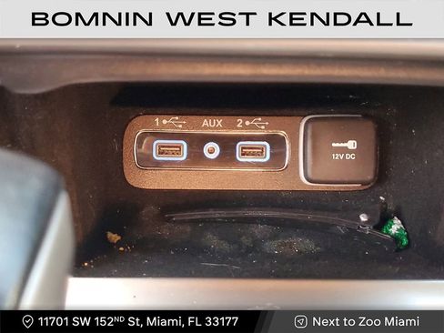 Used 2021 Jeep Grand Cherokee Limited w/ Luxury Group II image 21