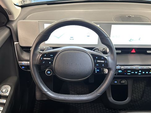 Used 2023 Hyundai Ioniq 5 SE AWD/4WD image 12