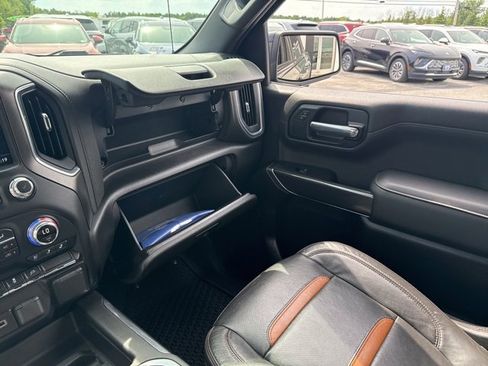 Used 2021 GMC Sierra 1500 AT4 image 26