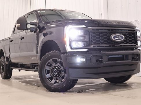 Certified 2025 Ford F350 XL w/ STX Appearance Package image 42