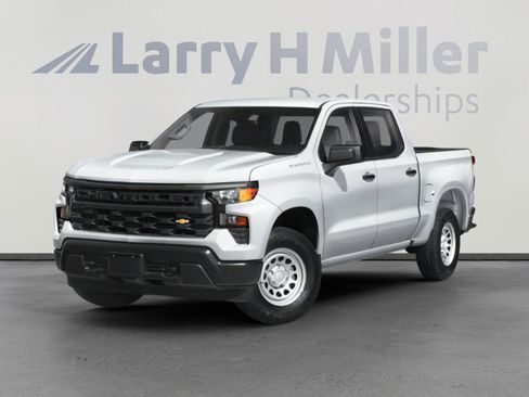 Used 2023 Chevrolet Silverado 1500 LT Trail Boss w/ Protection Package image 4