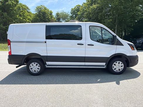 Used 2025 Ford Transit 250 Low Roof w/ Exterior Upgrade Package RWD image 12