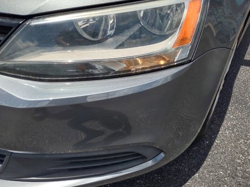 Used 2014 Volkswagen Jetta S image 38