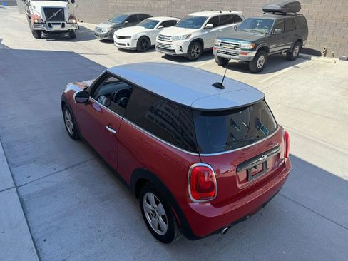 Used 2016 MINI Cooper 2-Door Hardtop image 8