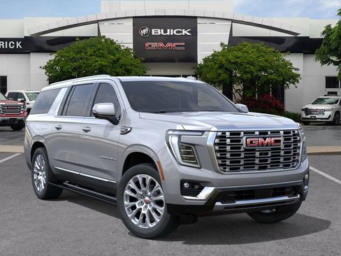 New 2026 GMC Yukon XL Denali w/ Denali Reserve Package image 9