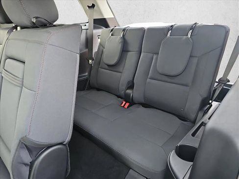 New 2025 Ford Explorer Active image 10