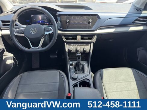 Used 2022 Volkswagen Taos SE AWD/4WD image 23
