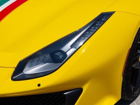 Used 2020 Ferrari 488 Pista Spider RWD image 32