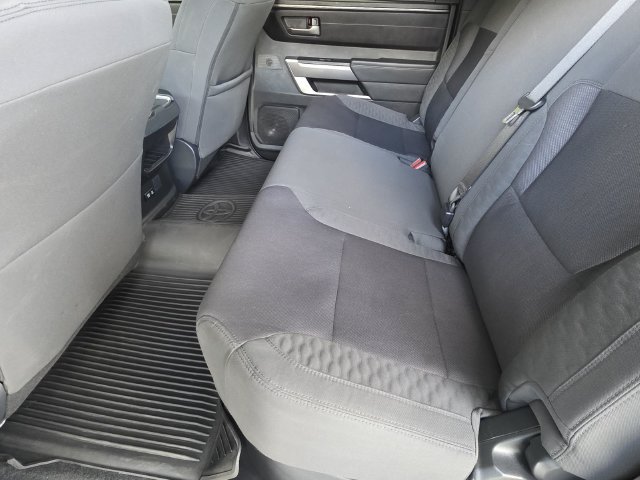 Used 2025 Toyota Tundra SR5 w/ SR5 Convenience Package AWD/4WD image 9