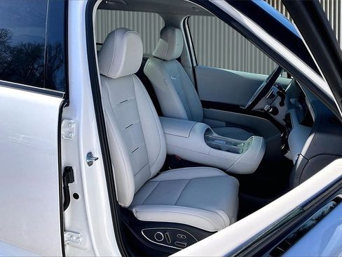 New 2026 Hyundai Palisade Calligraphy image 8