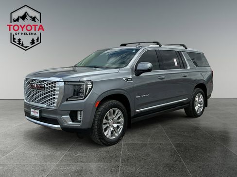 Used 2022 GMC Yukon XL Denali AWD/4WD image 1