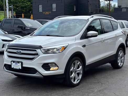 Used 2018 Ford Escape Titanium AWD/4WD image 4