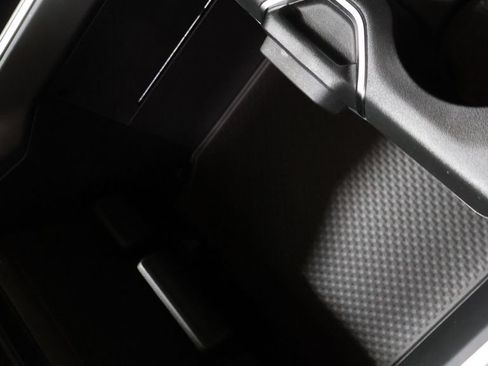 New 2026 RAM 1500 4x4 Crew Cab image 22