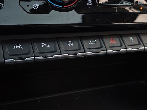 Used 2025 GMC Sierra 1500 Denali image 26