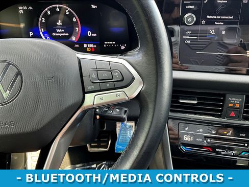 Used 2025 Volkswagen Jetta Sport FWD image 11
