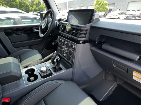 Used 2025 INEOS Grenadier Fieldmaster Edition image 31