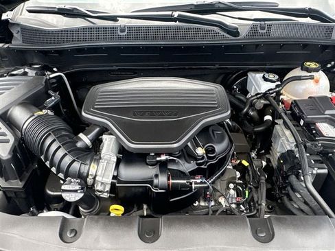 Certified 2024 Chevrolet Blazer RS w/ LPO, Floor Liner Package AWD/4WD image 30