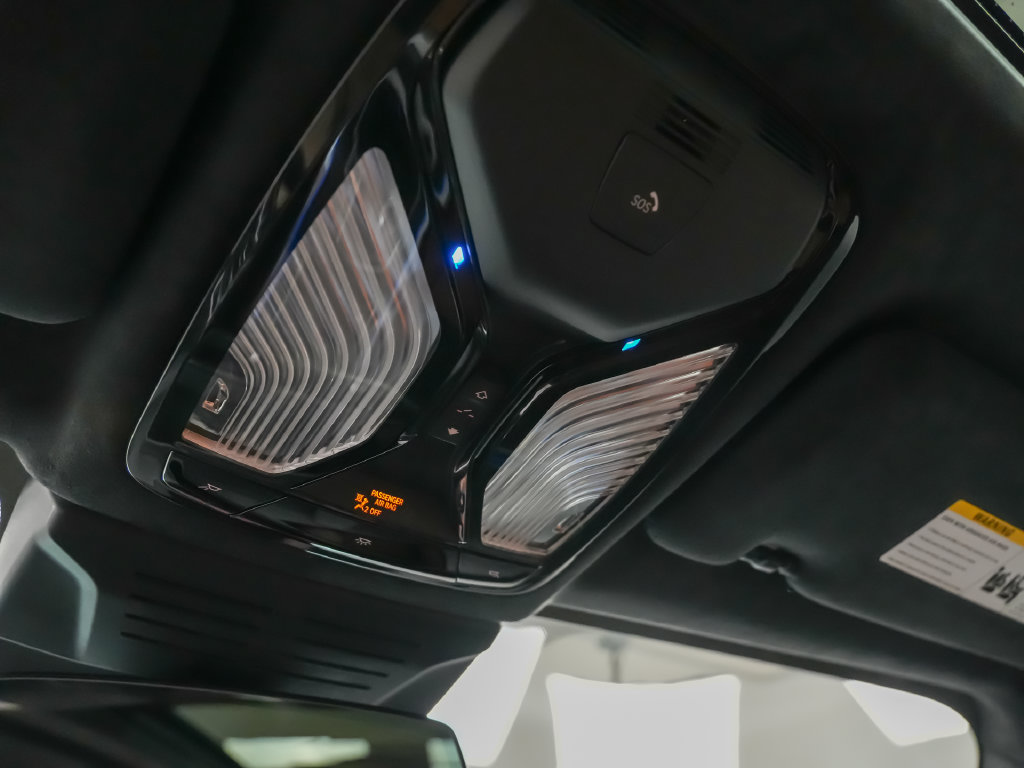 Used 2026 BMW X5 M60i AWD/4WD image 29