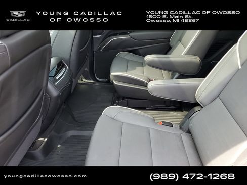 Used 2024 Cadillac Escalade Premium Luxury AWD/4WD image 30