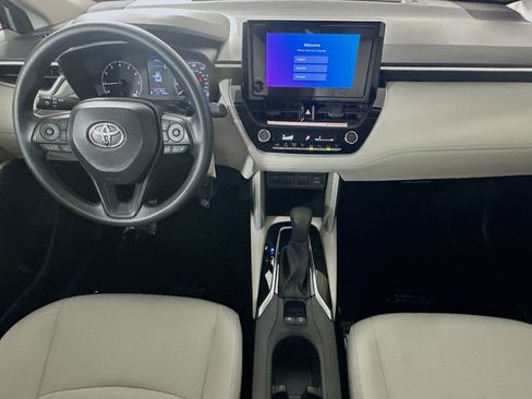 Certified 2025 Toyota Corolla Cross L FWD image 26