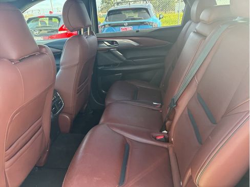 Used 2018 MAZDA CX-9 Signature image 5