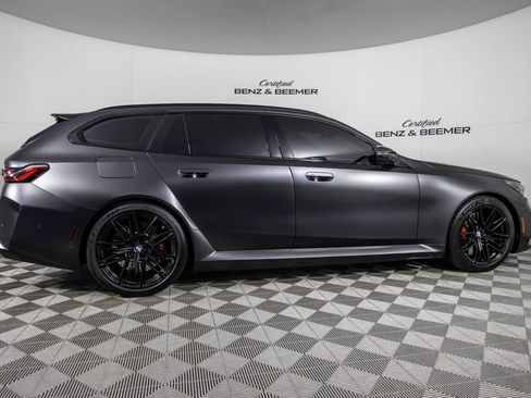 Used 2025 BMW M5 Touring image 5