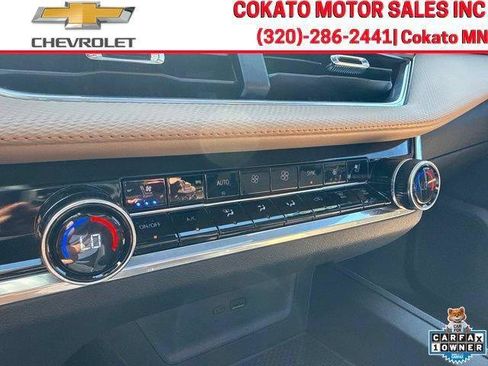 Used 2025 Chevrolet Equinox ACTIV w/ Safety and Technology Package AWD/4WD image 27