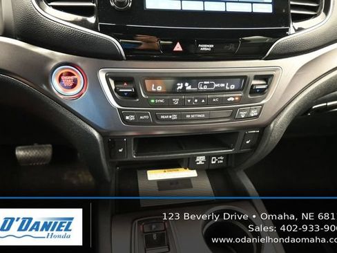 Used 2023 Honda Passport EX-L image 32