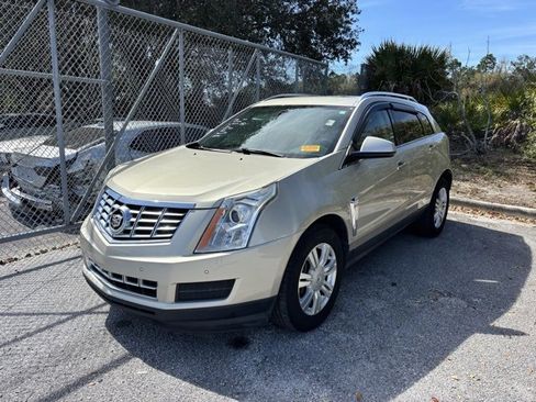 Used 2016 Cadillac SRX Luxury image 6