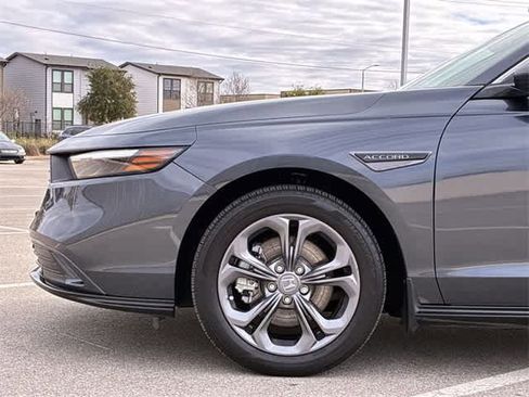 Certified 2024 Honda Accord EX-L image 14