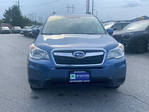 Used 2016 Subaru Forester 2.5i Premium w/ All-Weather Package AWD/4WD image 2