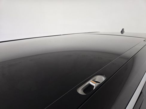 Used 2024 Rivian R1S Adventure AWD/4WD image 13