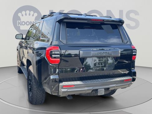 Used 2025 Toyota 4Runner TRD Off-Road Premium AWD/4WD image 2
