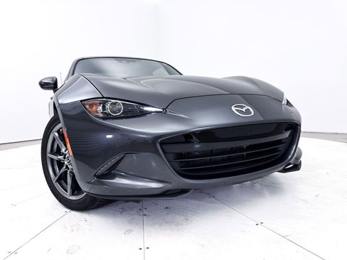 Used 2020 MAZDA MX-5 Miata RF Grand Touring image 6