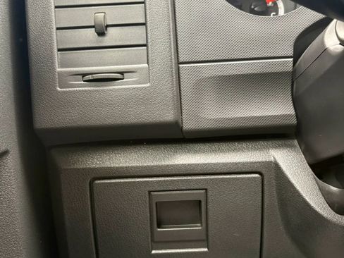 Used 2011 Dodge Nitro Heat AWD/4WD image 32